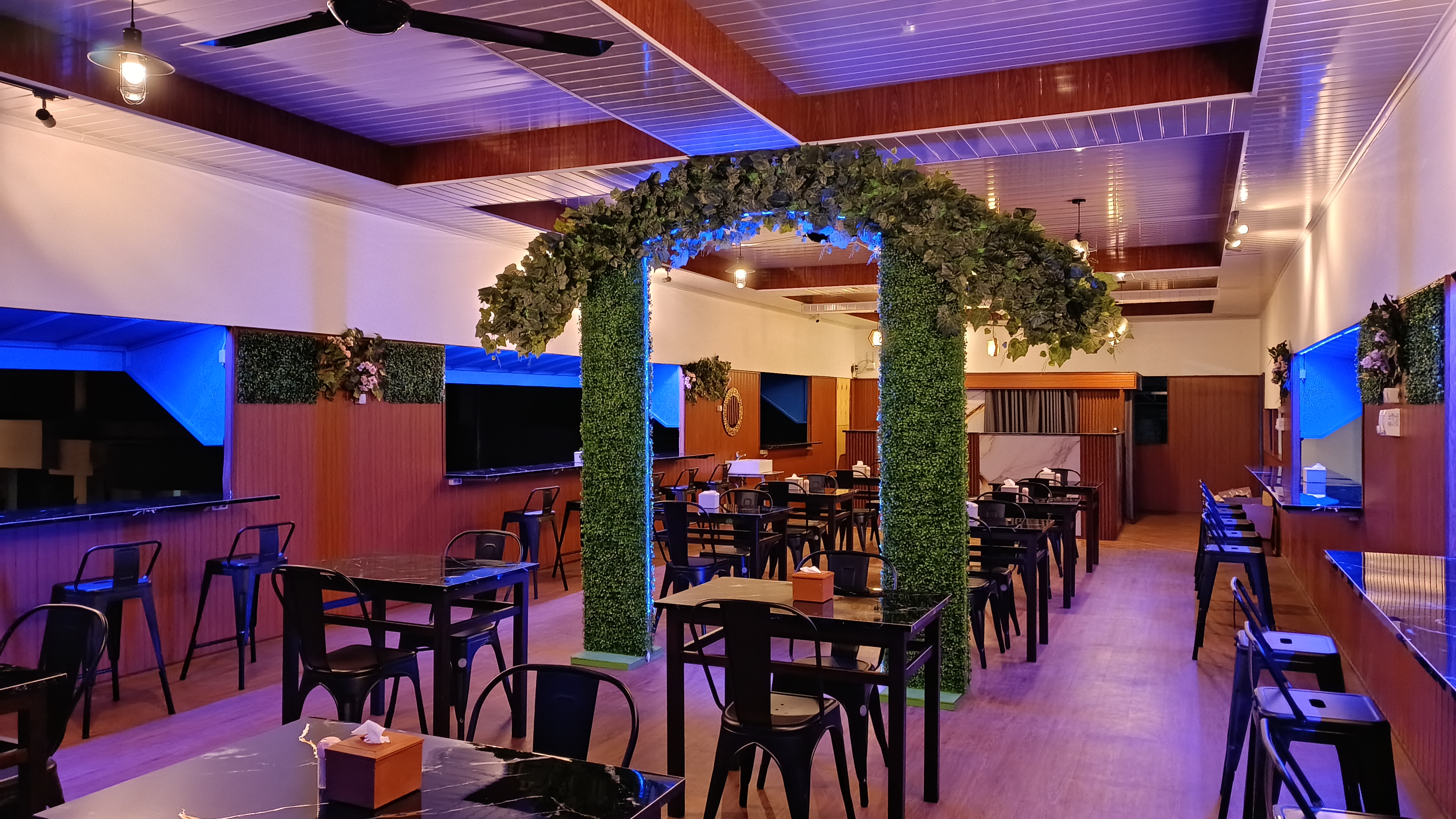 Cafe image 2